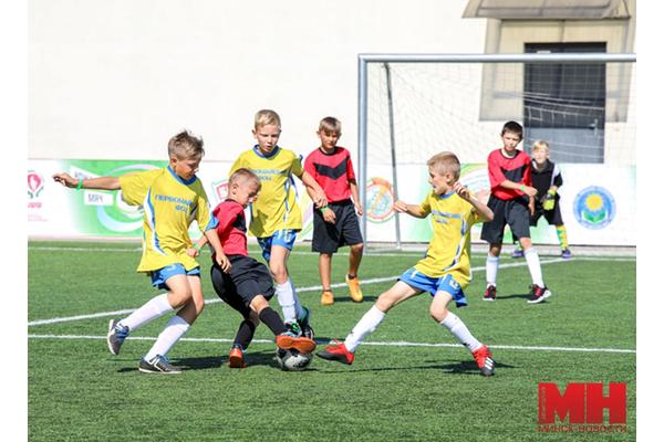Команда из Первомайского района заняла второе место в городском соревновании «Кожаный мяч»