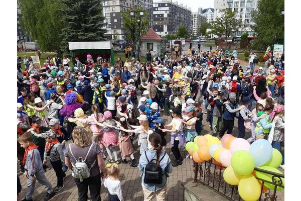 В Первомайском районе радостно и весело отмечают Международный День защиты детей