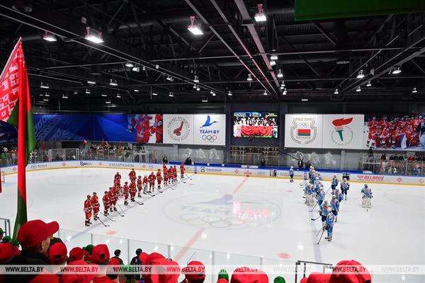 Команда Президента Беларуси успешно стартовала в республиканском турнире по хоккею среди любителей