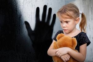 «Детство без насилия». Милиция проведет 6-24 мая специальные мероприятия по противодействию педофилии