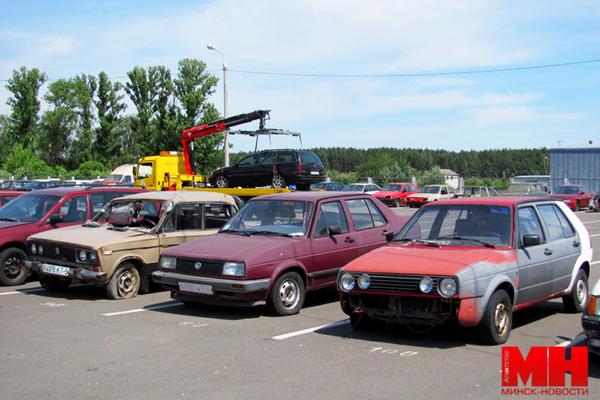С начала года в Минске на платные стоянки переместили 115 единиц автохлама