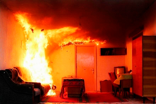 Действия при пожаре в квартире