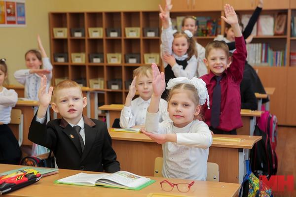 Более 23 тыс. детей приняли в этом учебном году школы Первомайского района