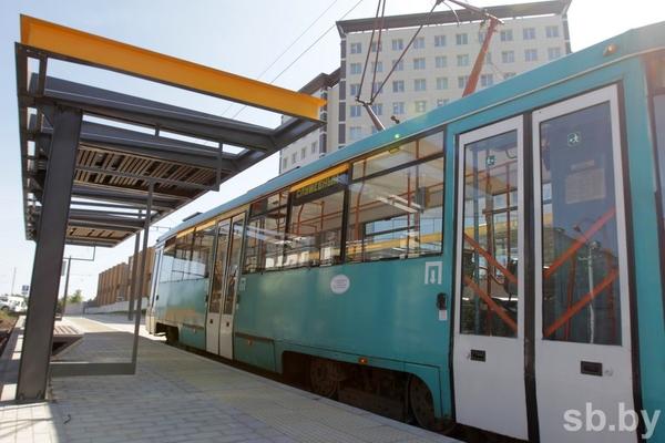 Оплатить проезд смартфоном теперь можно во всех трамваях Минска