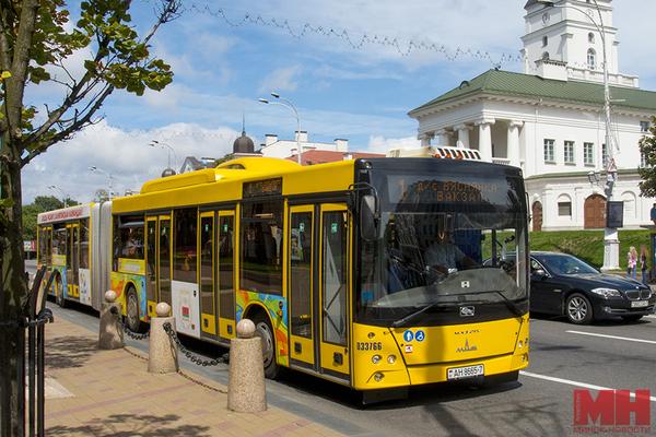 Автовладельцы смогут бесплатно ездить на общественном транспорте в Минске 22 сентября