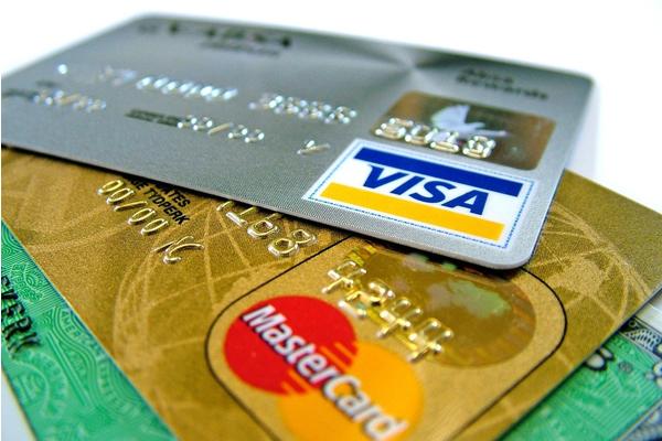 Как защитить денежные средства на банковской карте от мошенника?