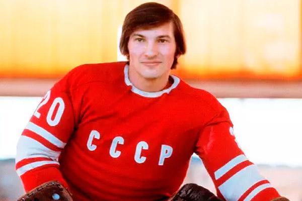Легенда советского хоккея приглашает болельщиков на молодежный чемпионат мира, который пройдет в Минске